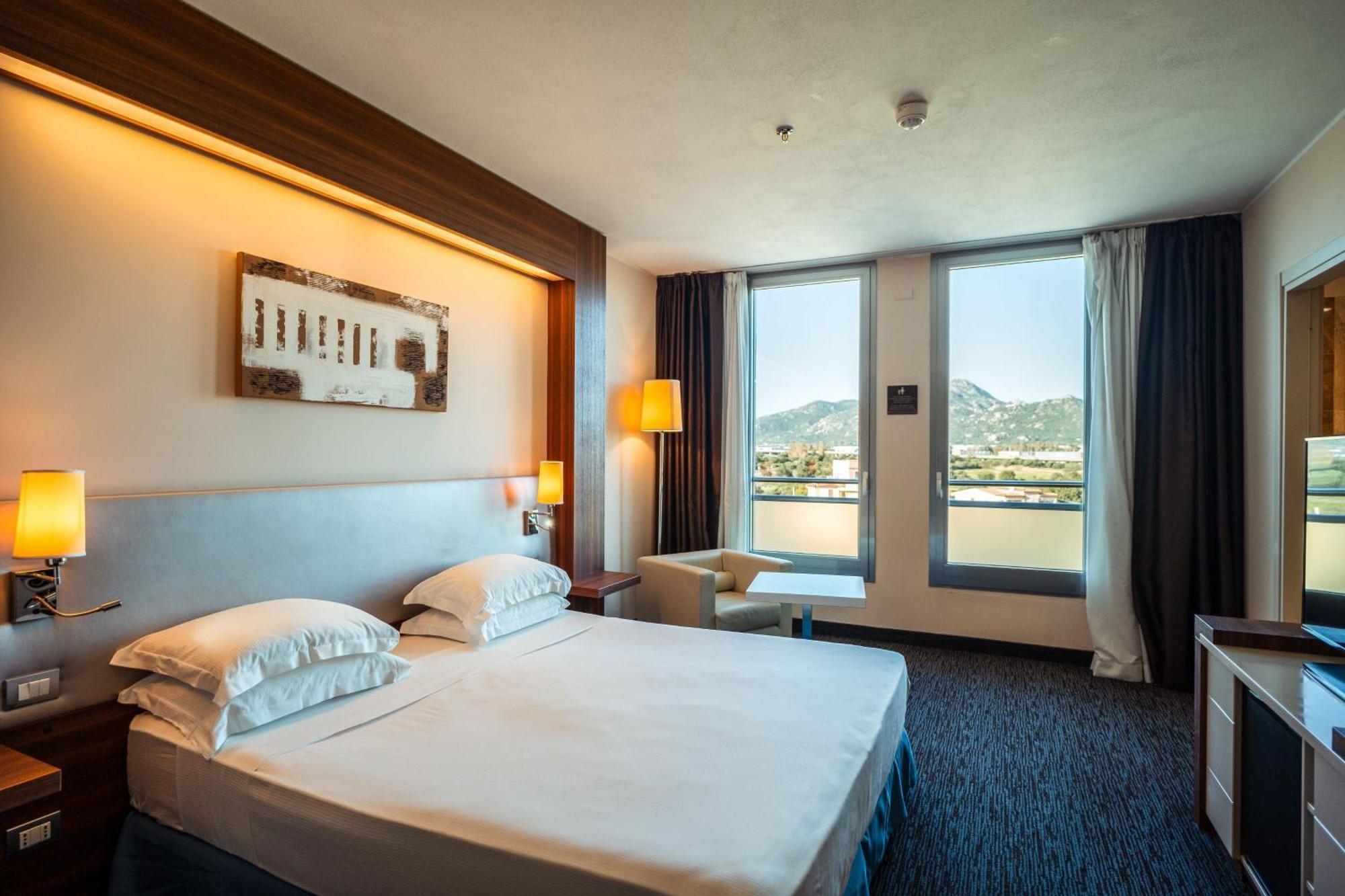 Delta Hotels By Marriott Olbia Sardinia Екстериор снимка